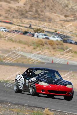media/Oct-01-2022-Team Topak Racing (Sat) [[f860fb51be]]/2-Inter Low 2/session 2 turn 11/